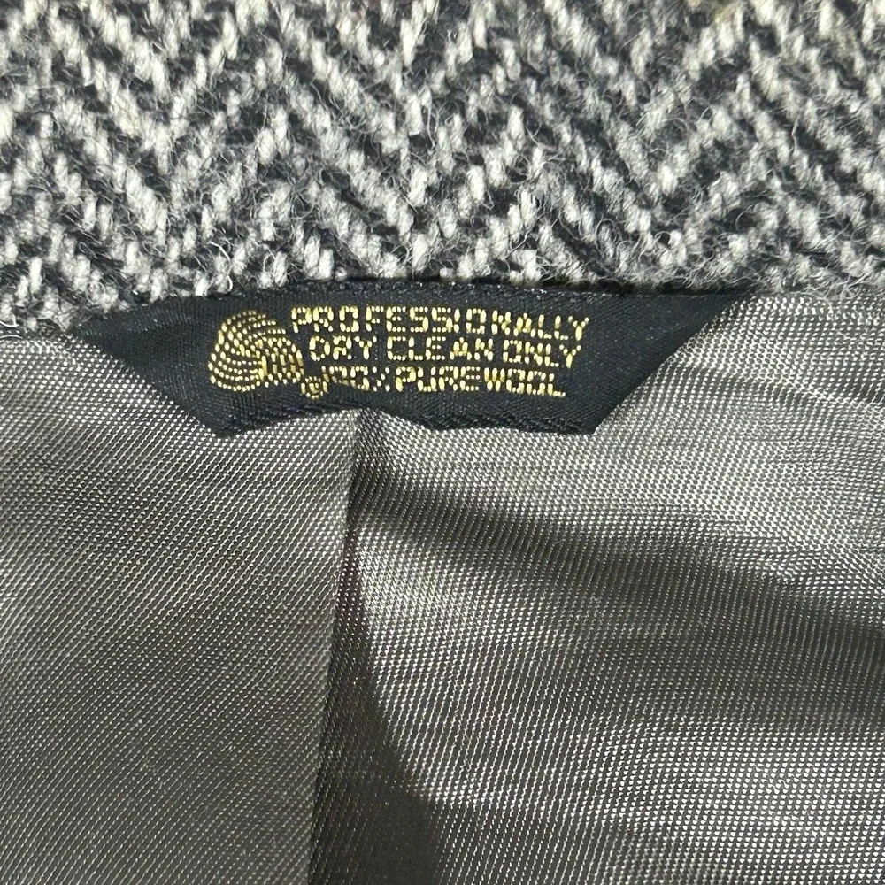 VTG Harris Tweed Blazer Mens 44L Gray Herringbone Pure Scottish Wool Handwoven
